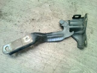 bontott FIAT STILO Motorháztető Jobb Zsanér