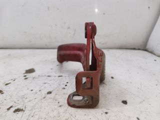 bontott FIAT STILO Motorháztető Jobb Zsanér