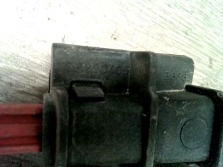 bontott FIAT STILO Motorháztető Nyitó Kar / Gomb