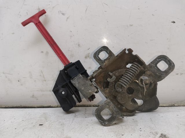 bontott FIAT STILO Motorháztető Zárszerkezet