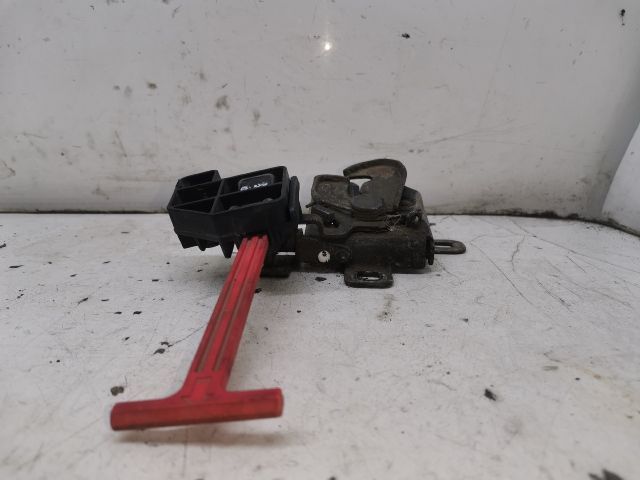 bontott FIAT STILO Motorháztető Zárszerkezet