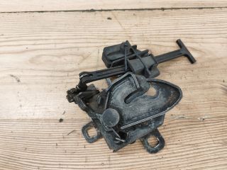 bontott FIAT STILO Motorháztető Zárszerkezet