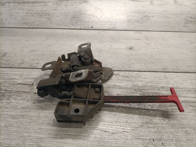 bontott FIAT STILO Motorháztető Zárszerkezet