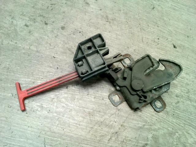 bontott FIAT STILO Motorháztető Zárszerkezet