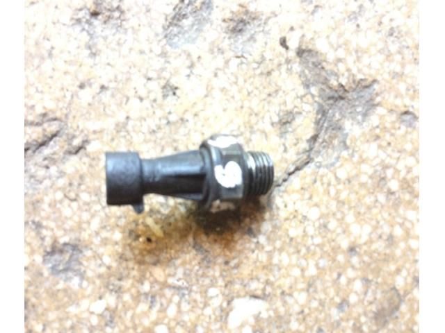 bontott FIAT STILO Olajnyomás Jeladó