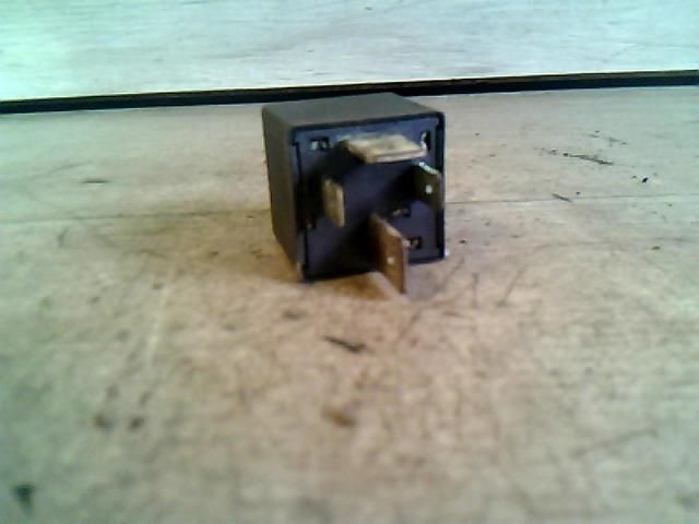 bontott FIAT STILO Relé