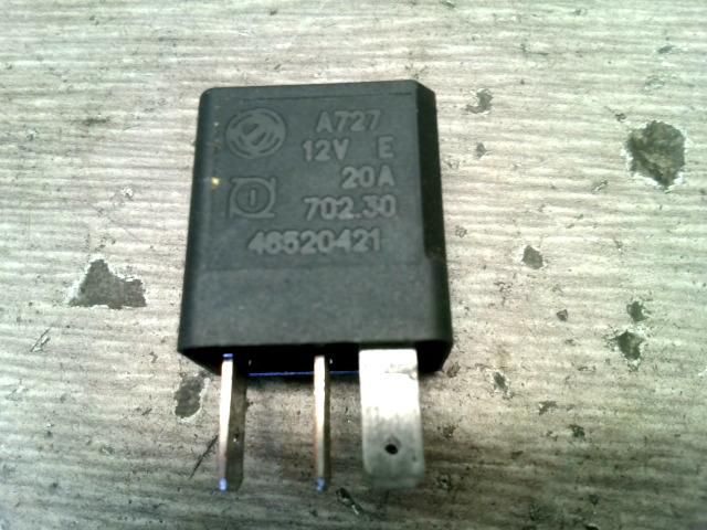 bontott FIAT STILO Relé