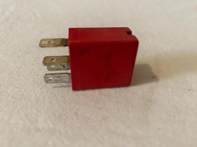 bontott FIAT STILO Relé