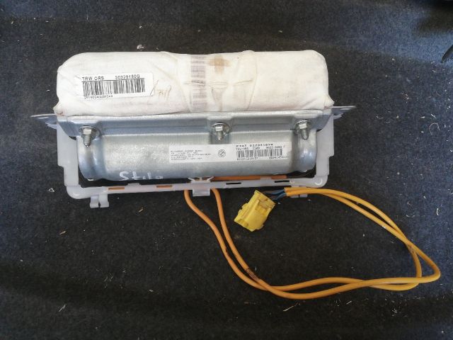 bontott FIAT STILO Utasoldali Légzsák