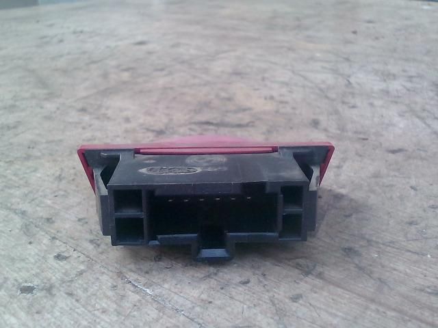 bontott FIAT STILO Vészvillogó Kapcsoló