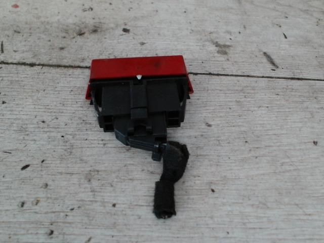 bontott FIAT STILO Vészvillogó Kapcsoló