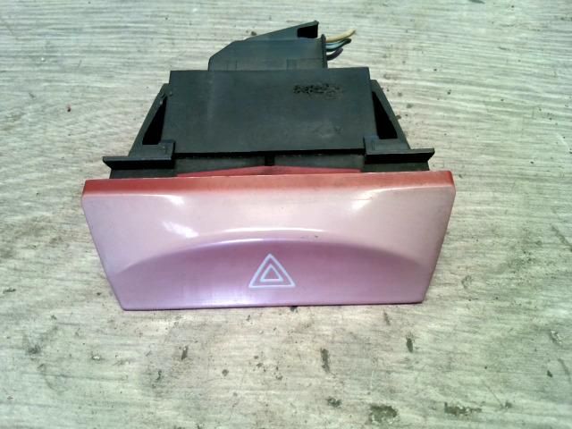 bontott FIAT STILO Vészvillogó Kapcsoló