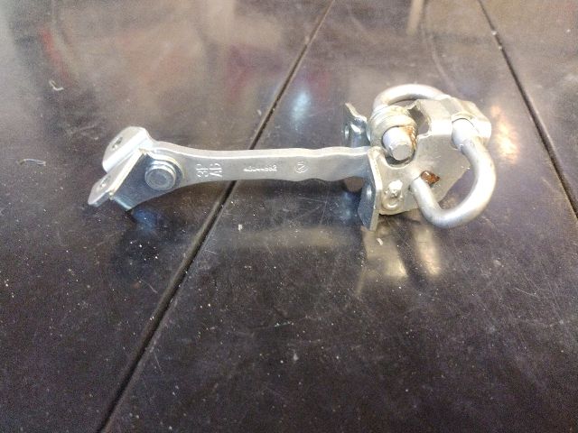 bontott FIAT STRADA Bal első Ajtóhatároló