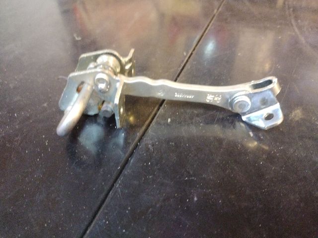 bontott FIAT STRADA Bal első Ajtóhatároló