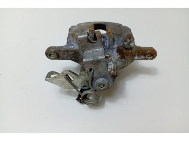 bontott FIAT TALENTO Bal első Féknyereg Munkahengerrel