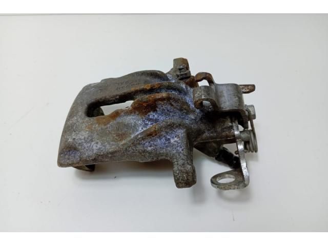 bontott FIAT TALENTO Bal első Féknyereg Munkahengerrel