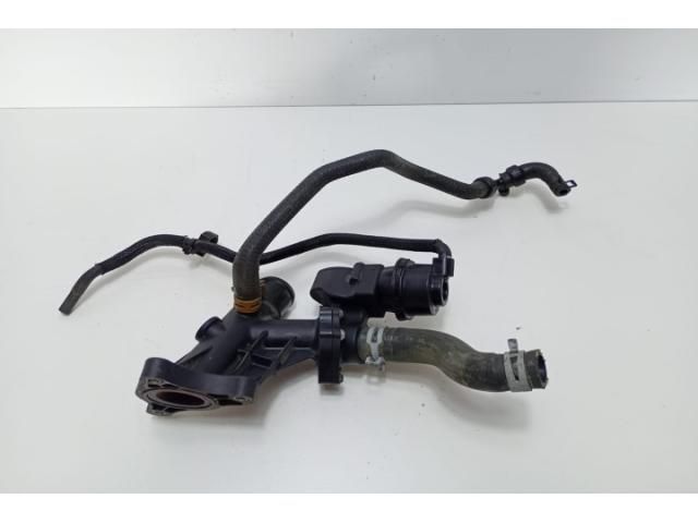 bontott FIAT TALENTO Hengerfej Vízkivezető