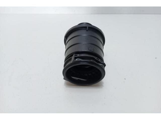 bontott FIAT TALENTO Légbeömlő Cső