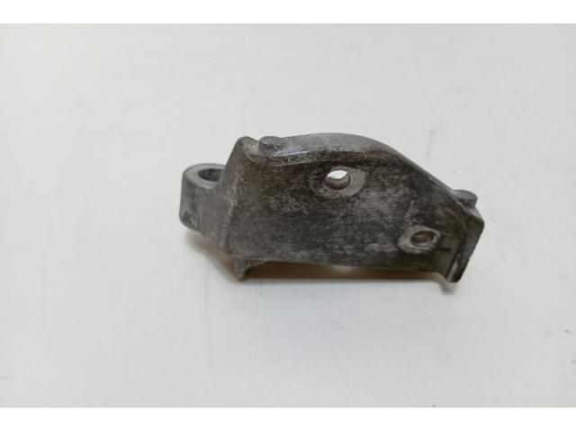 bontott FIAT TALENTO Motor Tartó Bak (Pozíciófüggetlen)