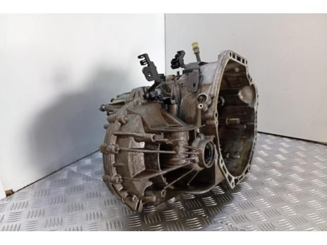 bontott FIAT TALENTO Váltó (Mechanikus)