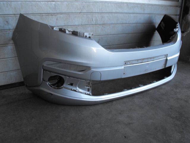 bontott FIAT TALENTO Első Lökhárító (Üresen)