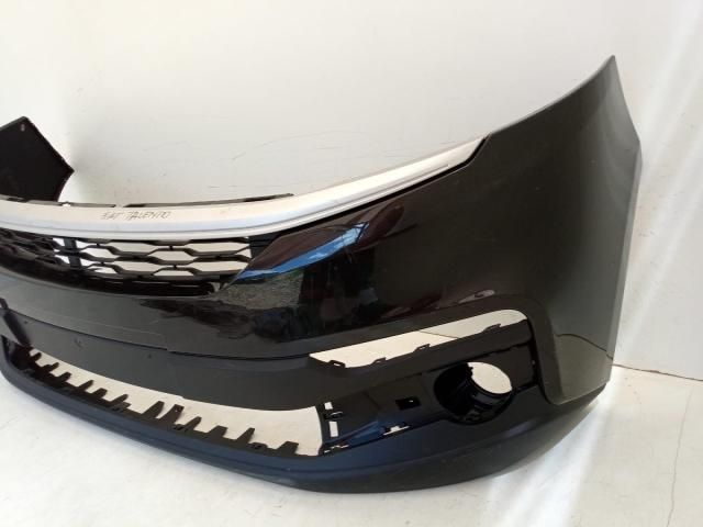 bontott FIAT TALENTO Első Lökhárító (Üresen)