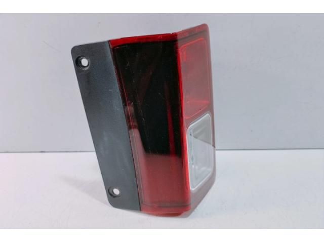 bontott FIAT TALENTO Jobb Hátsó Lámpa