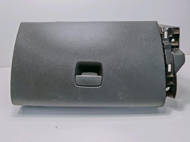 bontott FIAT TALENTO Kesztyűtartó