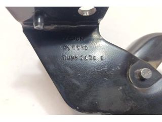 bontott FIAT TALENTO Tolóajtó Sín Görgő