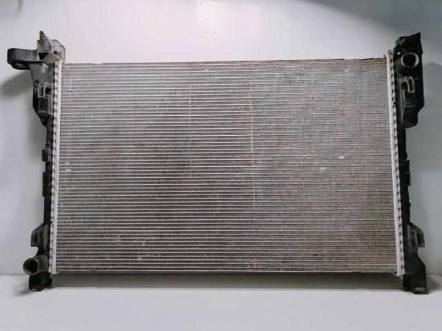 bontott FIAT TALENTO Vízhűtő Radiátor Tartó