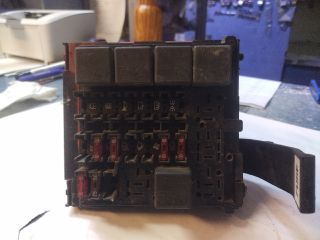 bontott FIAT TEMPRA Biztosítéktábla Utastér