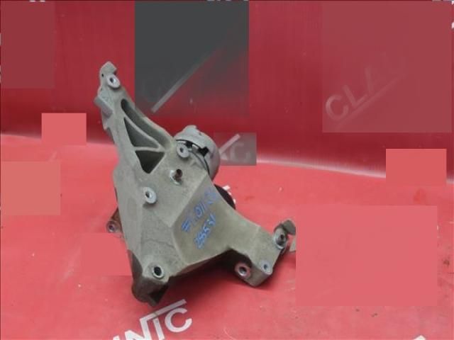 bontott FIAT TIPO Generátor Tartó Bak