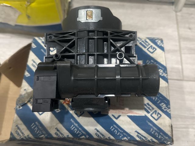 bontott FIAT TIPO Gyújtáskapcsoló