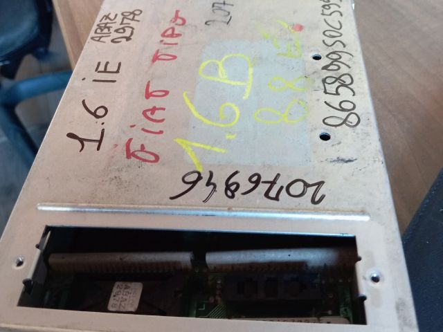 bontott FIAT TIPO Motorvezérlő