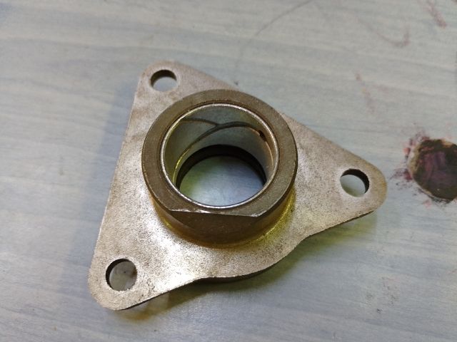 bontott FIAT TIPO Vezérműtengely Ház