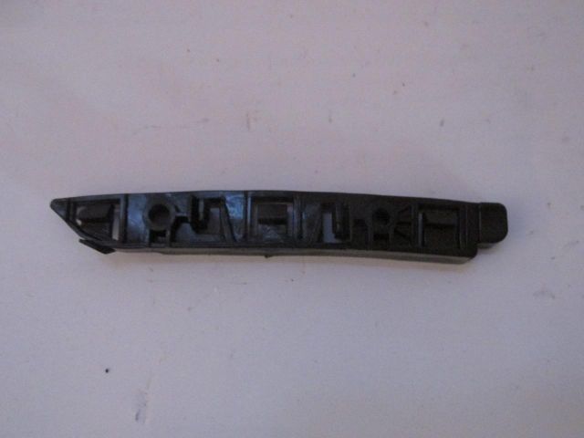 bontott FIAT TIPO Bal első Lökhárító Tartó (Műanyag)