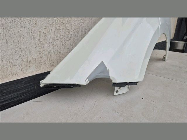 bontott FIAT TIPO Bal első Sárvédő