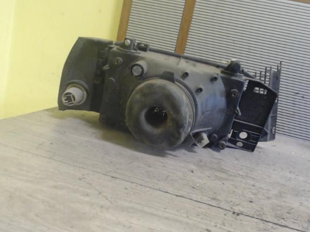 bontott FIAT TIPO Bal Fényszóró