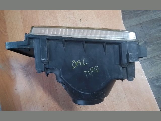 bontott FIAT TIPO Bal Fényszóró