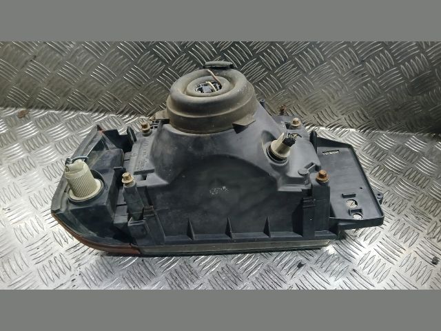 bontott FIAT TIPO Bal Fényszóró