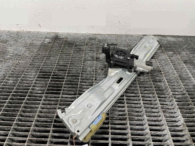 bontott FIAT TIPO Bal hátsó Ablakemelő Szerkezet (Elektromos)