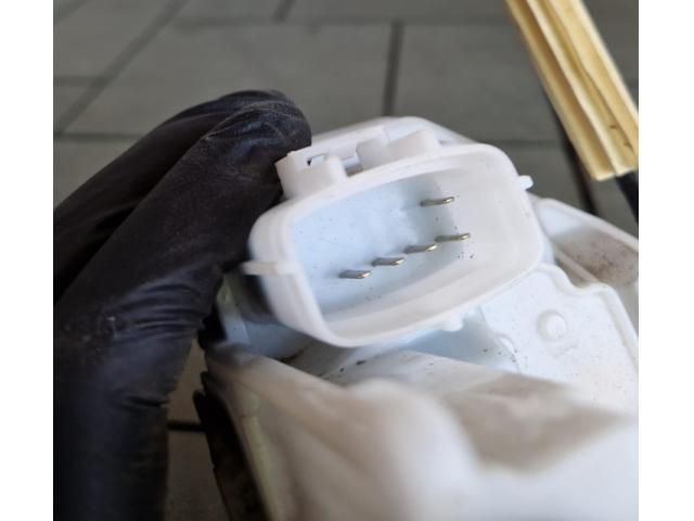 bontott FIAT TIPO Bal hátsó Ajtózár