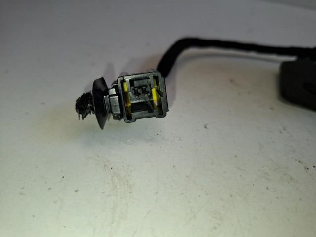 bontott FIAT TIPO Bal hátsó Biztonsági Öv Csat