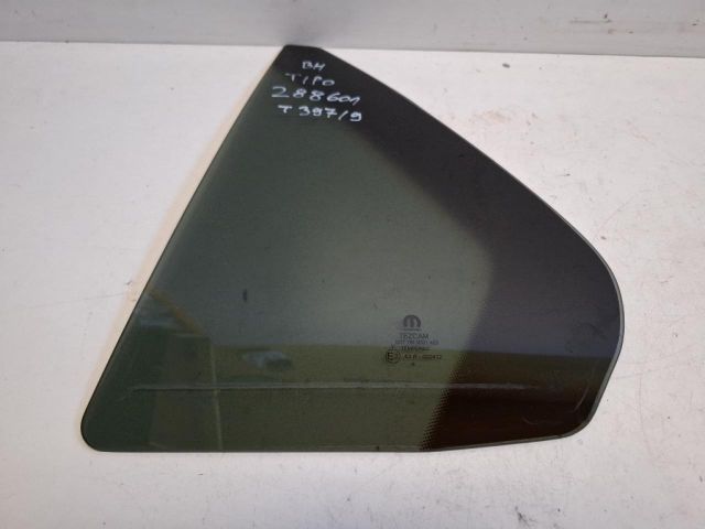 bontott FIAT TIPO Bal hátsó Fixüveg (Ajtóban)