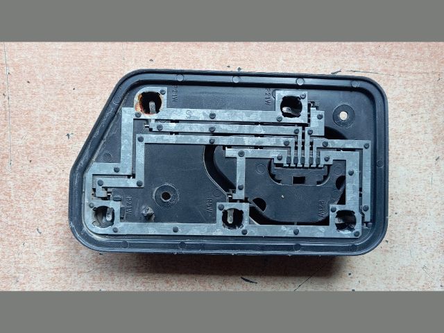 bontott FIAT TIPO Bal Hátsó Lámpa Foglalat