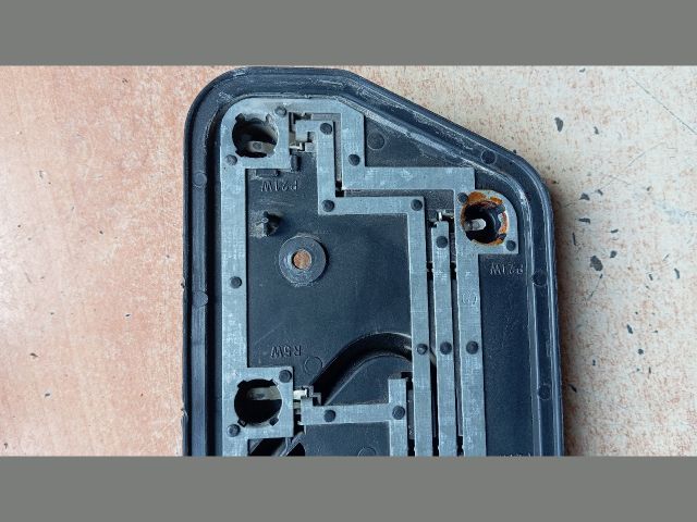 bontott FIAT TIPO Bal Hátsó Lámpa Foglalat