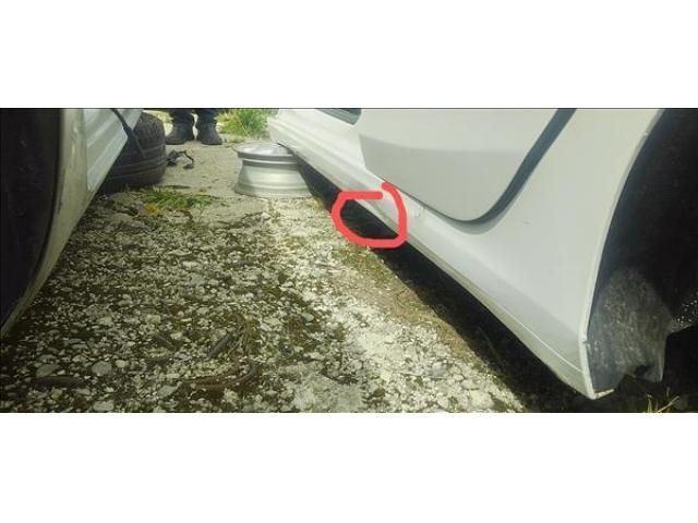 bontott FIAT TIPO Bal Küszöb