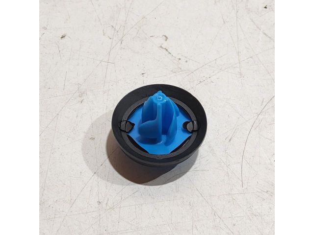 bontott FIAT TIPO Csomagtérajtó Kárpit