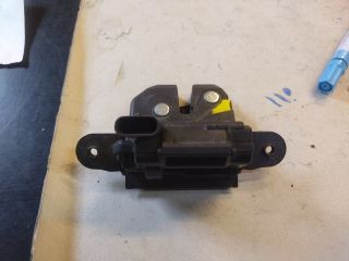 bontott FIAT TIPO Csomagtérajtó Zárszerkezet