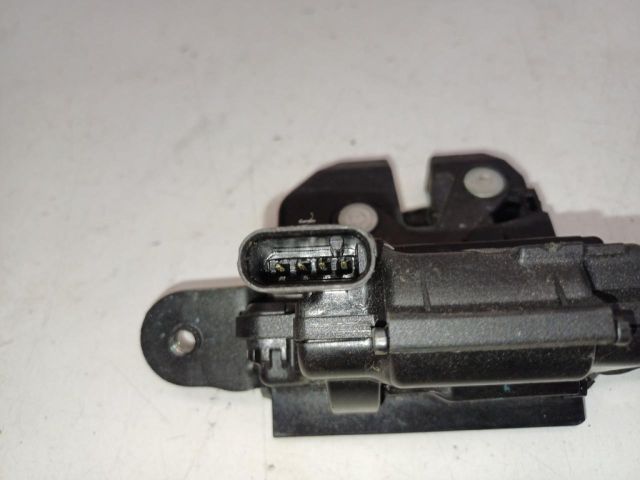 bontott FIAT TIPO Csomagtérajtó Zárszerkezet